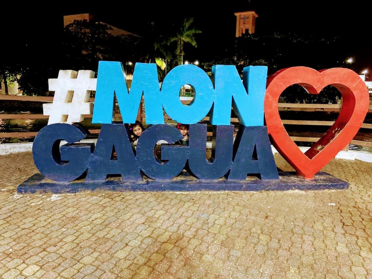 Ap Padrao Pe Na Areia Centro Top Mongaguá Eksteriør billede
