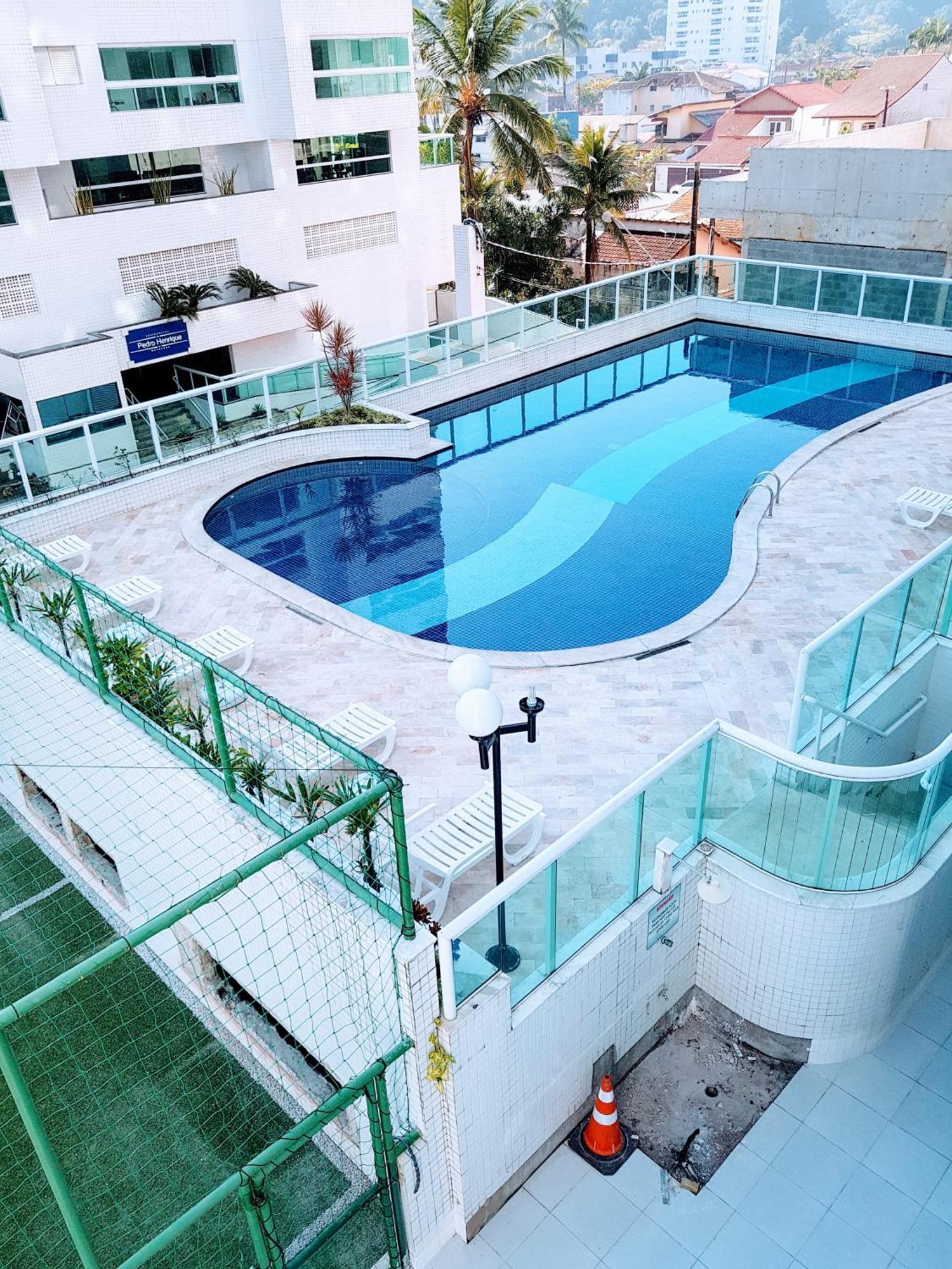 Ap Padrao Pe Na Areia Centro Top Mongaguá Eksteriør billede